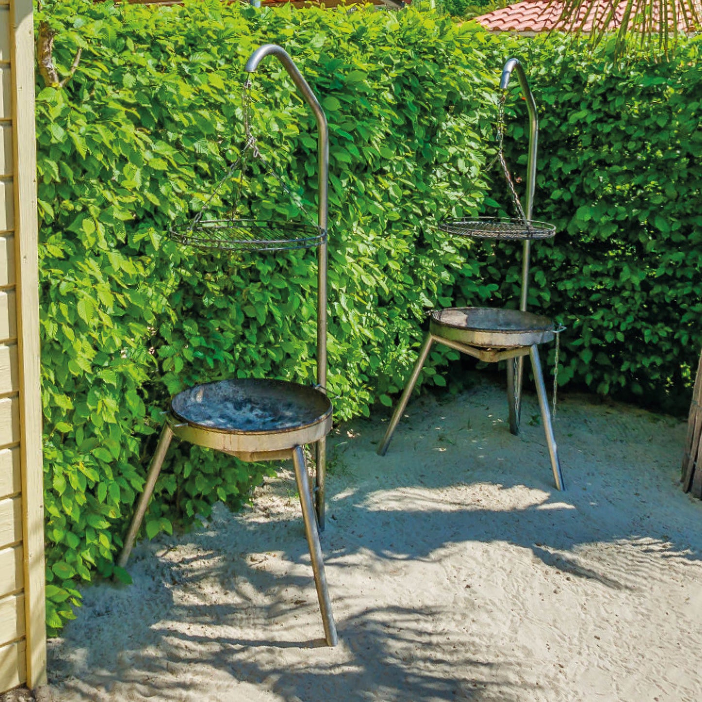 Barbecue (gebruikt) zonder grillrooster